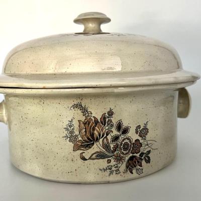 Floral Casserole Dish ~Read Details