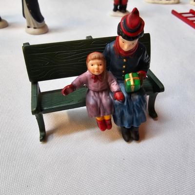 Department 56 & Other Christmas Village Accessories (S1-JS)