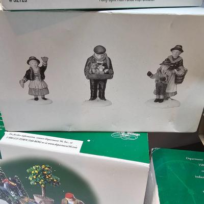Department 56 & Other Christmas Village Accessories (S1-JS)