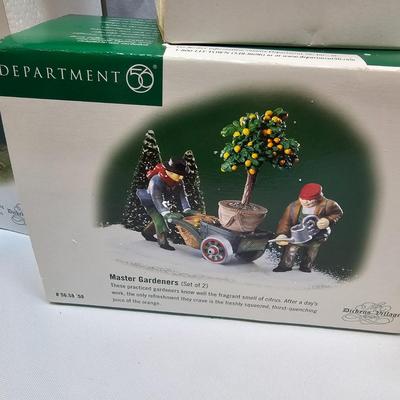 Department 56 & Other Christmas Village Accessories (S1-JS)