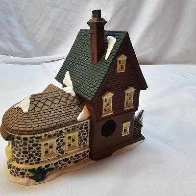 Ceramic Christmas Houses by Lemax, Department 56 &Others (S1-JS)