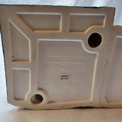 Ceramic Christmas Houses by Lemax, Department 56 &Others (S1-JS)