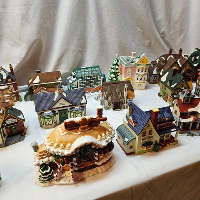 Ceramic Christmas Houses by Lemax, Department 56 &Others (S1-JS)