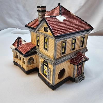 Ceramic Christmas Houses by Lemax, Department 56 &Others (S1-JS)