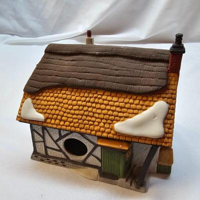 Ceramic Christmas Houses by Lemax, Department 56 &Others (S1-JS)