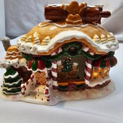 Ceramic Christmas Houses by Lemax, Department 56 &Others (S1-JS)