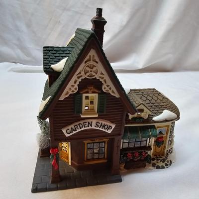 Ceramic Christmas Houses by Lemax, Department 56 &Others (S1-JS)