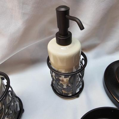 Bathroom Accessory Set  (S1-JS)