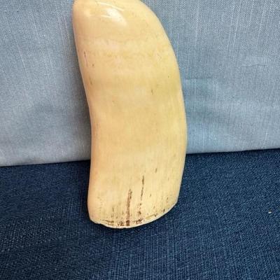 Lot 79, John F Kennedy, Scrimshaw Art