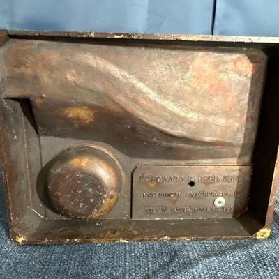 Lot 84 Metal model of Daily plaza John F Kennedy
