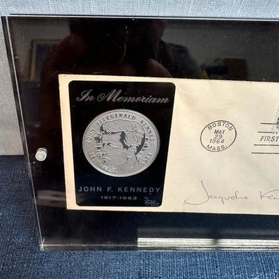 Lot 87, John F Kennedy postcard, signed by Jacqueline Kennedyï¿¼