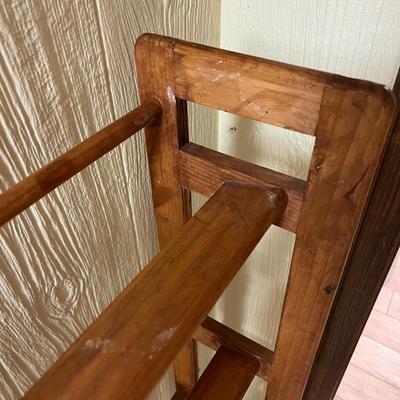 Wooden Six Shelf CD Rack (BO-JS)