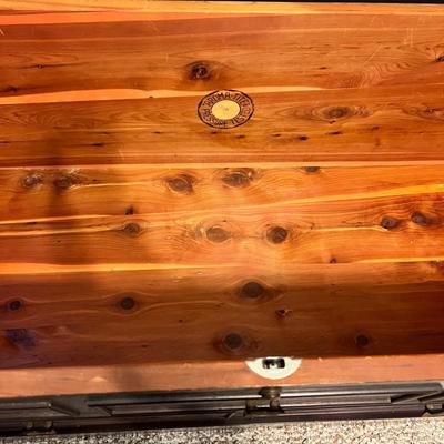 Vintage Lane Aroma Tite Chest