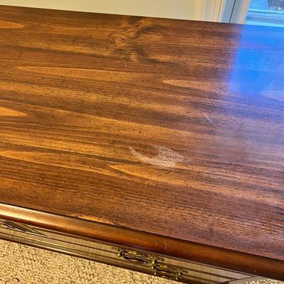 Bassett 4 Drawer Dresser