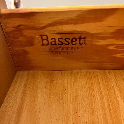 Bassett Dresser 5 Drawers