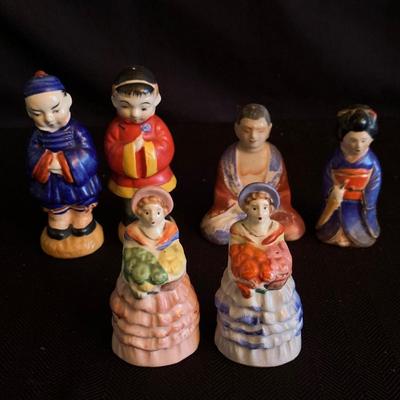 Large Collection of Antique Salt & Pepper Shakers (K-HS)