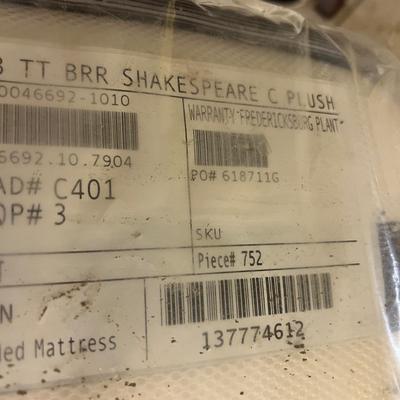New Simmons Beautyrest Recharge Classic Shakespeare Plush Twin Mattress