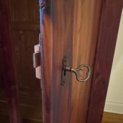 Royal Cedar Chest Works: Wardrobe Closet Armoire