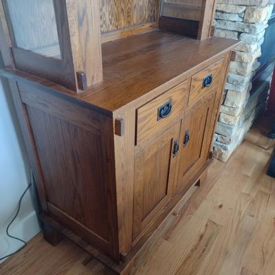 Custom Hand-Crafted Pennsylvania Amish Solid Oak Sideboard with Lighted China Hutch Two Piece