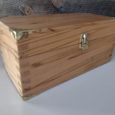 Hand-Crafted Spalted Maple Storage Box with Dovetail Detailing