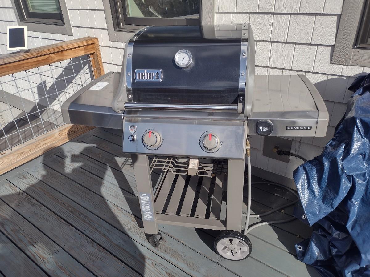 Natural Gas Weber Genesis II GS4 Outdoor Grill with Quick Connect