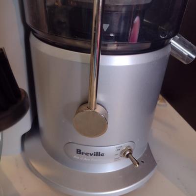 Breville Countertop Juicer