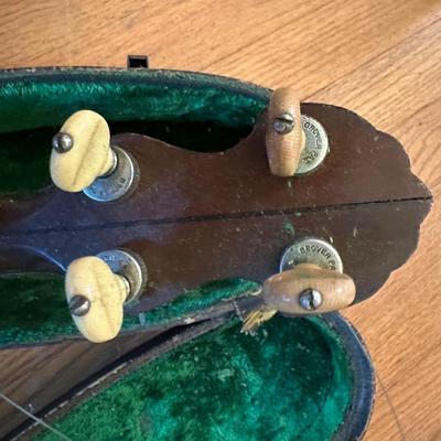 Antique Vega Banjo w/ Carrying Case