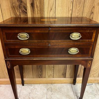 Vintage Hekman Traditional Wooden Silver Chest