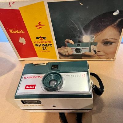Vintage Camera Lot - Brownie Instamatic Hawkeye