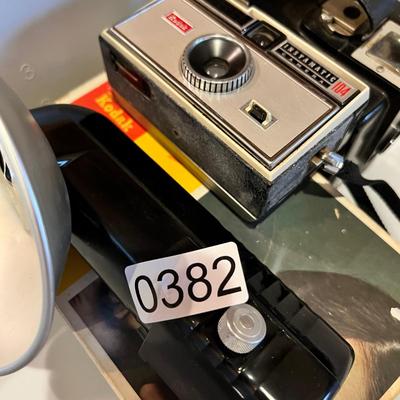 Vintage Camera Lot - Brownie Instamatic Hawkeye