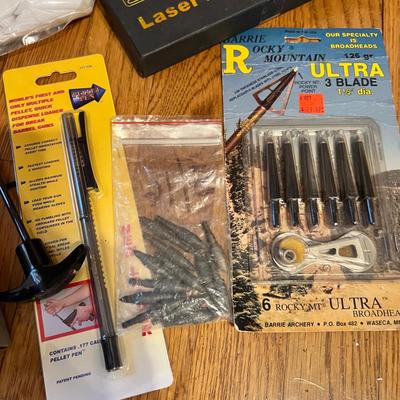 Mixed Hunting / Fishing Supplies Lot