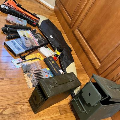 Mixed Hunting / Fishing Supplies Lot