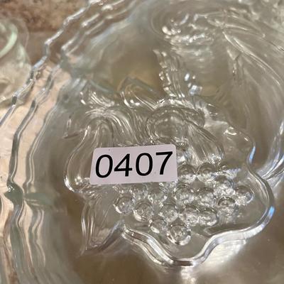 8 Vintage Colony Crystal Gaiety Hostess Snack Plate & Cup Set