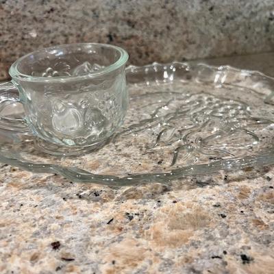 8 Vintage Colony Crystal Gaiety Hostess Snack Plate & Cup Set