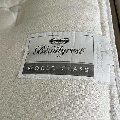 TEMPUR-PEDIC Bed w/ Frame, 2 Full Size Mattresses