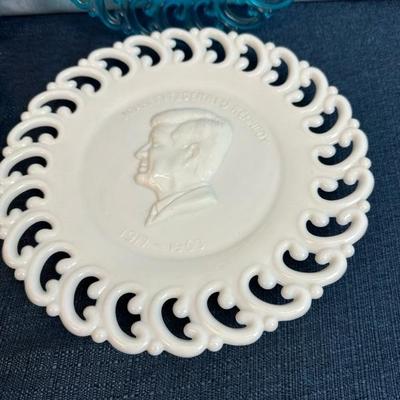 Lot 119  collection of four John F Kennedy, 9 inch L. E. Smith glass company plates.