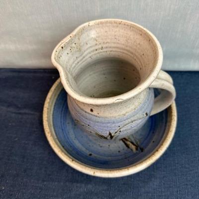 Lot 125, vintage, pottery, pitcher, and bowl set