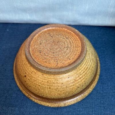 Lot 126, vintage pottery, pitcher, and bowl set Lot 126, vintage pottery, pitcher, and bowl set