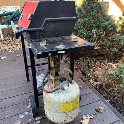 Weber Propane Grill w/ Accessories (BP-HS)