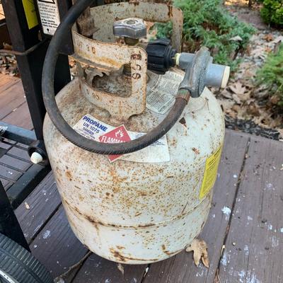 Weber Propane Grill w/ Accessories (BP-HS)