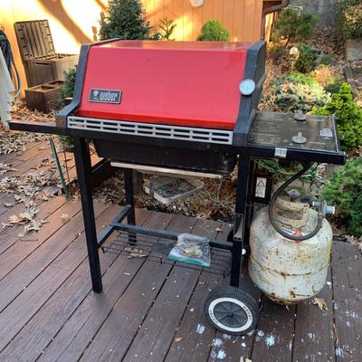 Weber Propane Grill w/ Accessories (BP-HS)