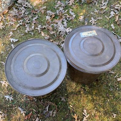 Five Outdoor Rubbermaid Roughneck Trash Cans & More (BP-HS)