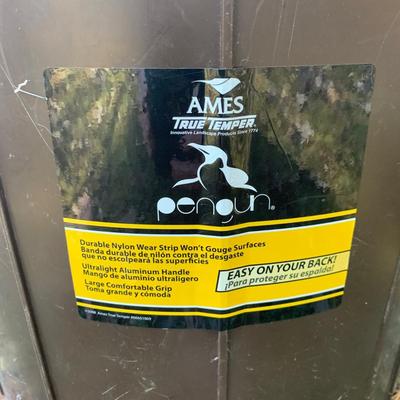 Five Outdoor Rubbermaid Roughneck Trash Cans & More (BP-HS)