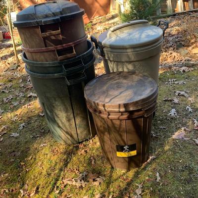 Five Outdoor Rubbermaid Roughneck Trash Cans & More (BP-HS)