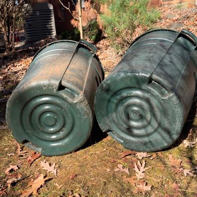 Five Outdoor Rubbermaid Roughneck Trash Cans & More (BP-HS)