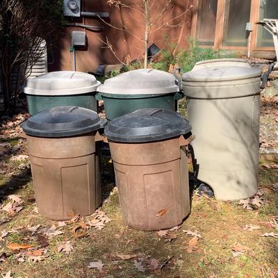 Five Outdoor Rubbermaid Roughneck Trash Cans & More (BP-HS)