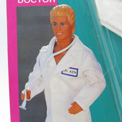 Vintage Ken Cool Career Fashions Doctor Outfit Accessories Mattel 866 Never Opened