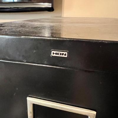 HON 4 Drawer Filing Cabinet