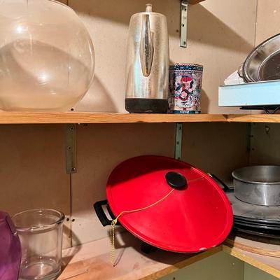 Mixed Lot Vintage Contemporary Kitchen Items