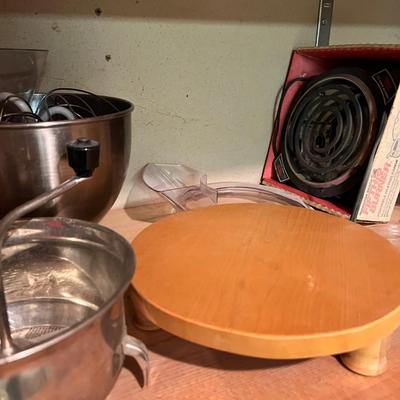 Mixed Lot Vintage Contemporary Kitchen Items
